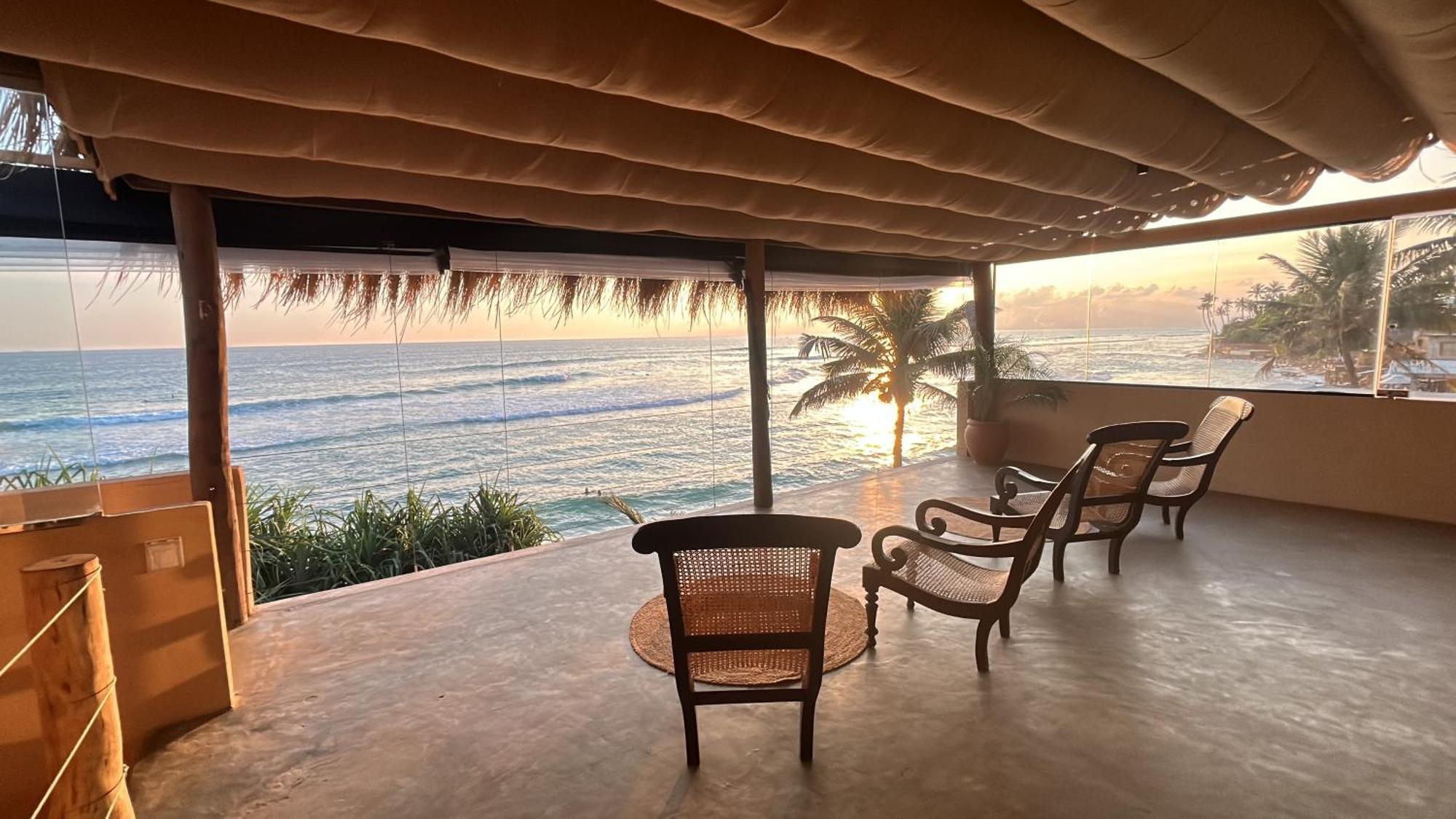 Gitano Surf Ahangama Beachfront Buitenkant foto